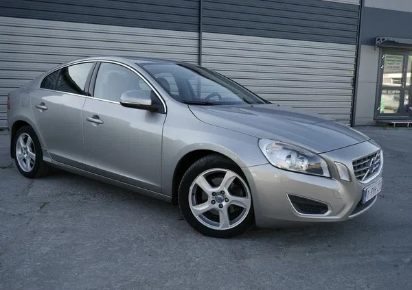 mazowieckie Volvo S60 cena 34900 przebieg: 203000, rok produkcji 2012 z Ryglice